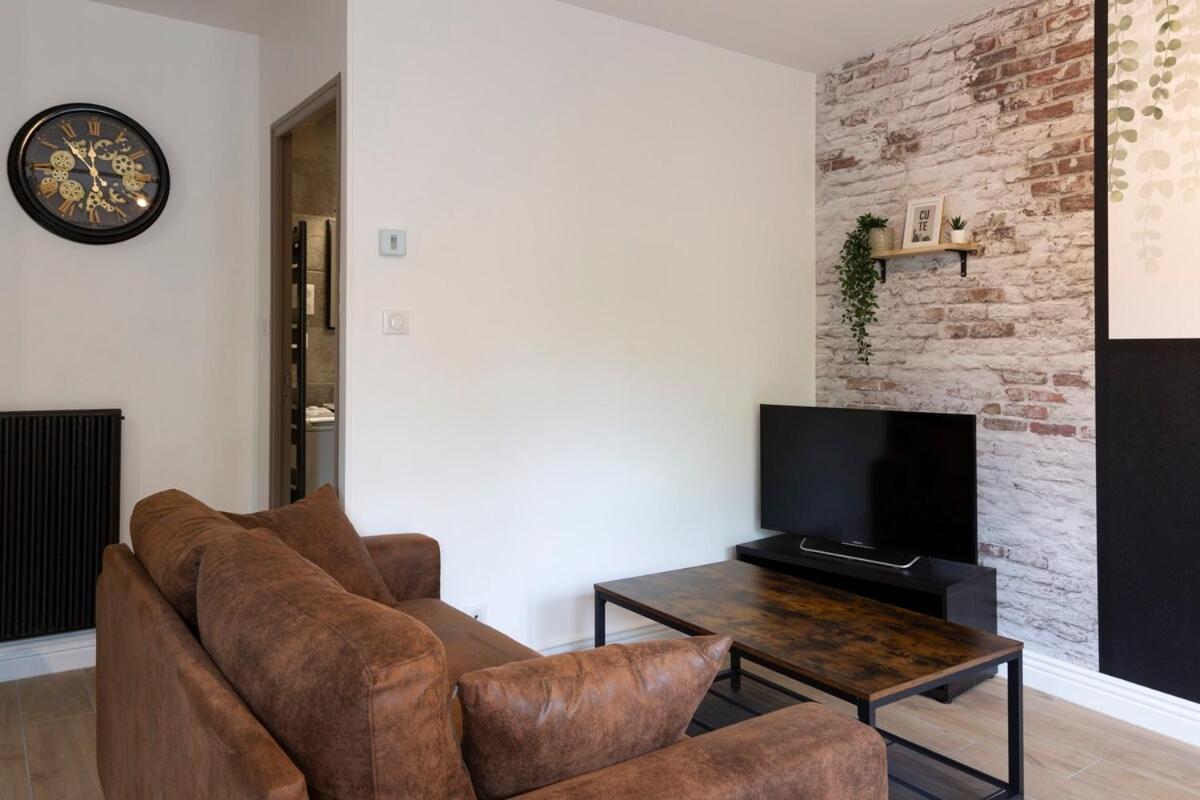 La Clairiere ~ Parking ~ Arrivee Autonome Apartment Bourges Luaran gambar